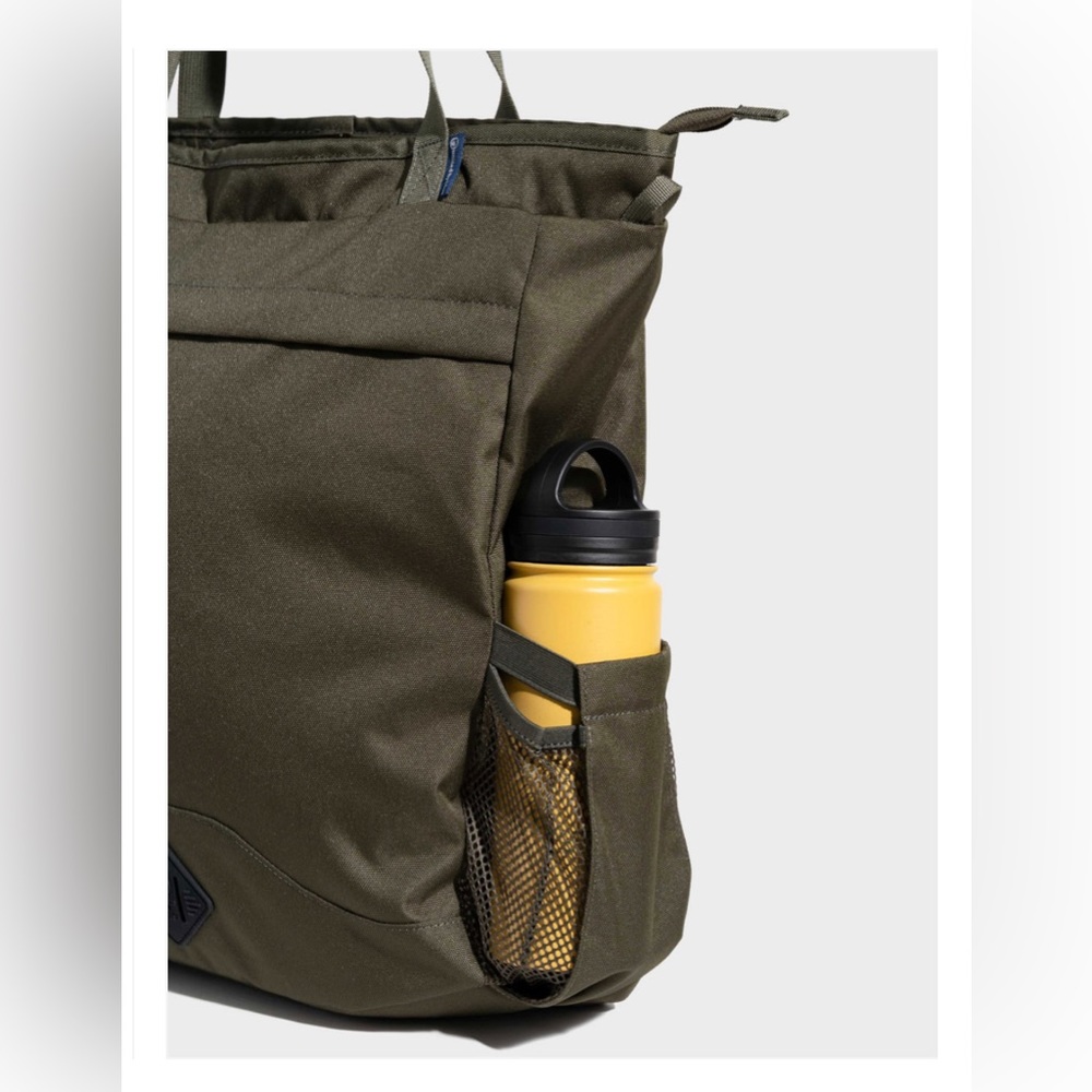United by Blue (R)evolution™ 25L Convertible Carryall